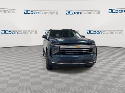 2025 Chevrolet Suburban LT