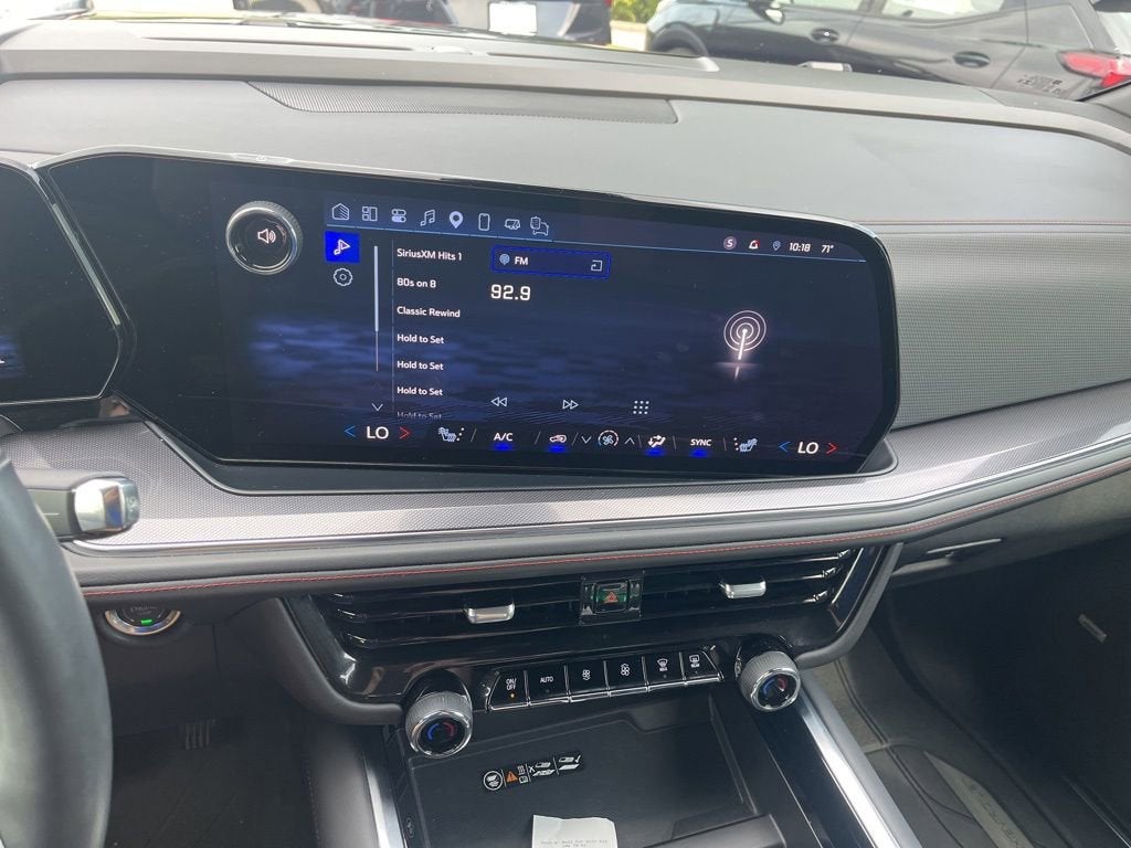 2025 Chevrolet Tahoe RST