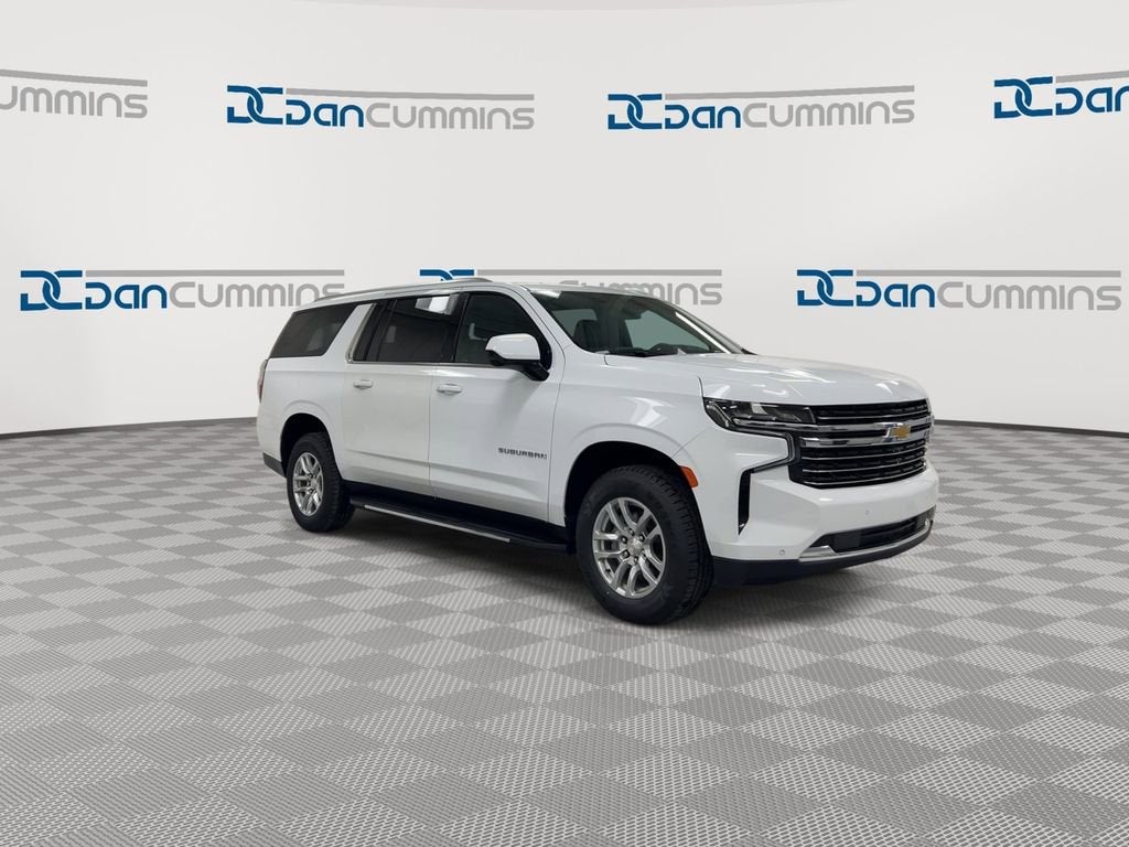 2024 Chevrolet Suburban LT