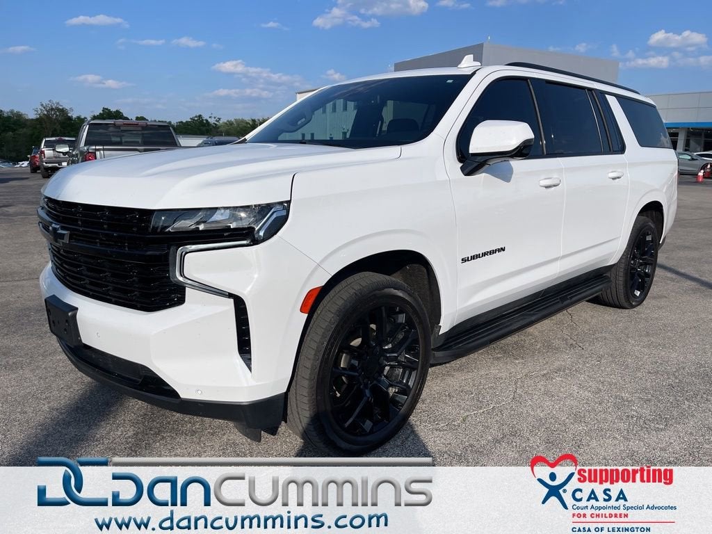 2023 Chevrolet Suburban RST