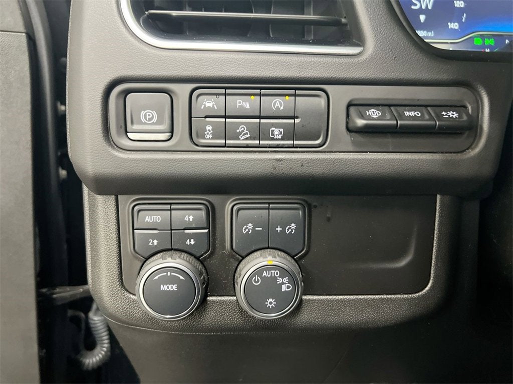 2024 Chevrolet Suburban High Country