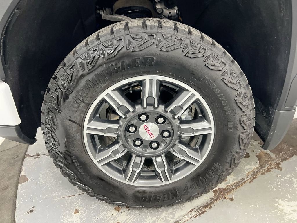 2025 GMC Sierra 1500 AT4