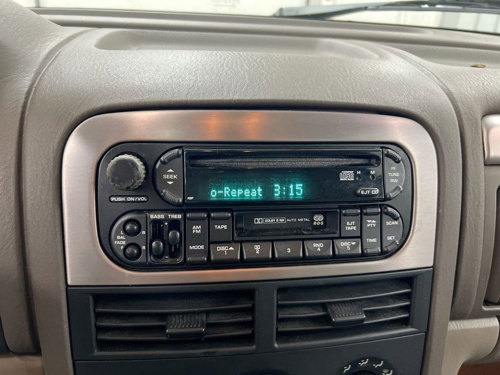 2002 Jeep Grand Cherokee Sport