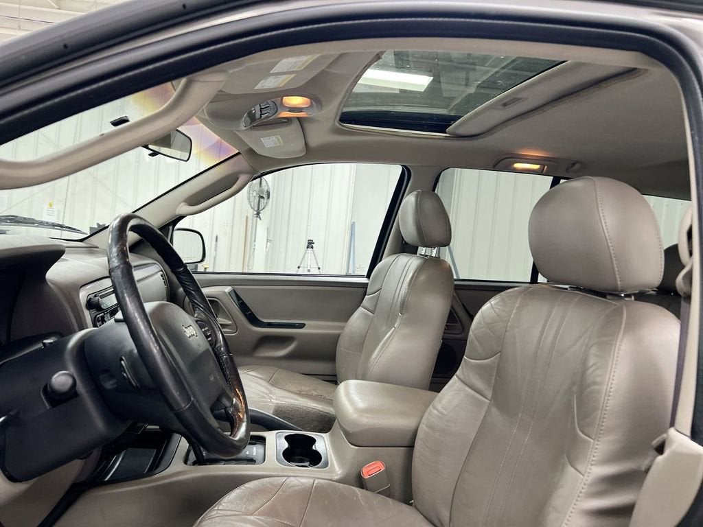 2002 Jeep Grand Cherokee Sport
