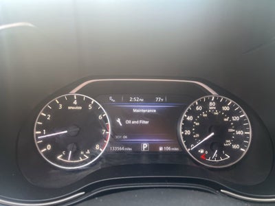 2017 Nissan Maxima SR