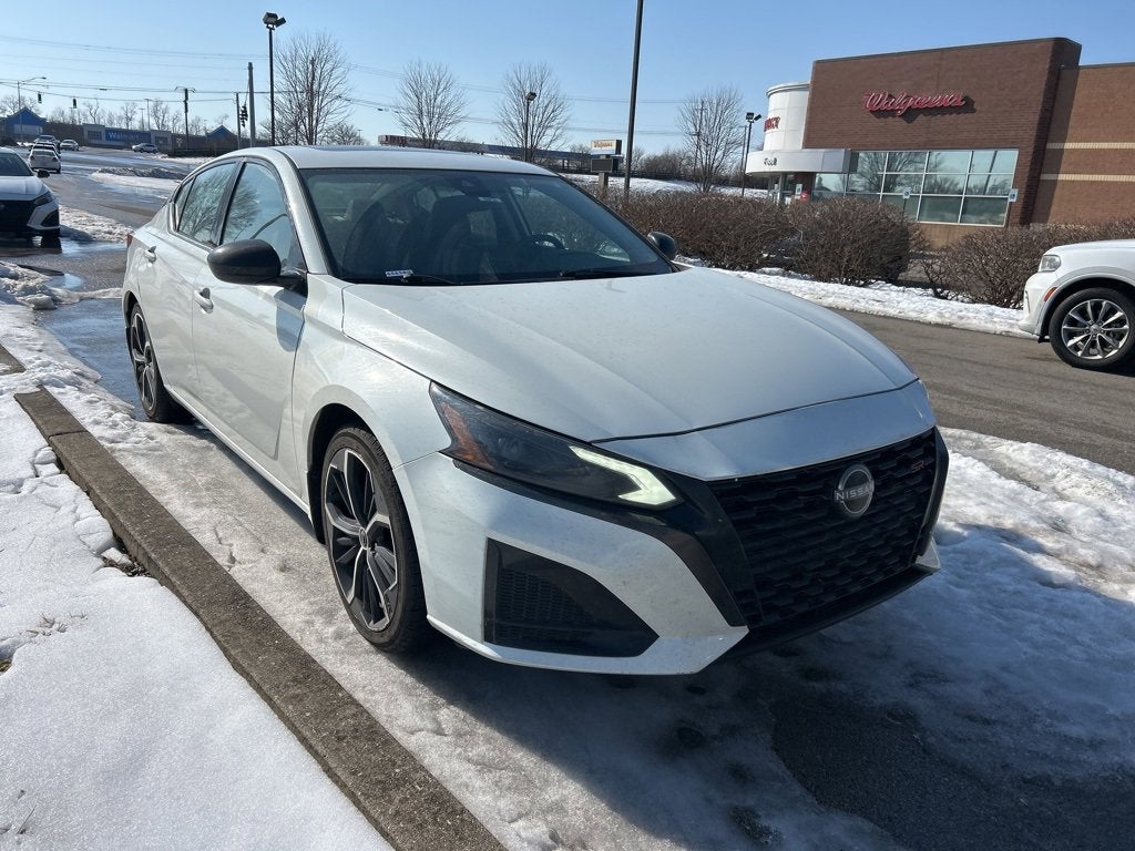2023 Nissan Altima 2.5 SR