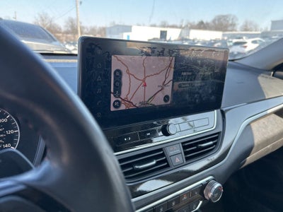 2023 Nissan Altima 2.5 SR