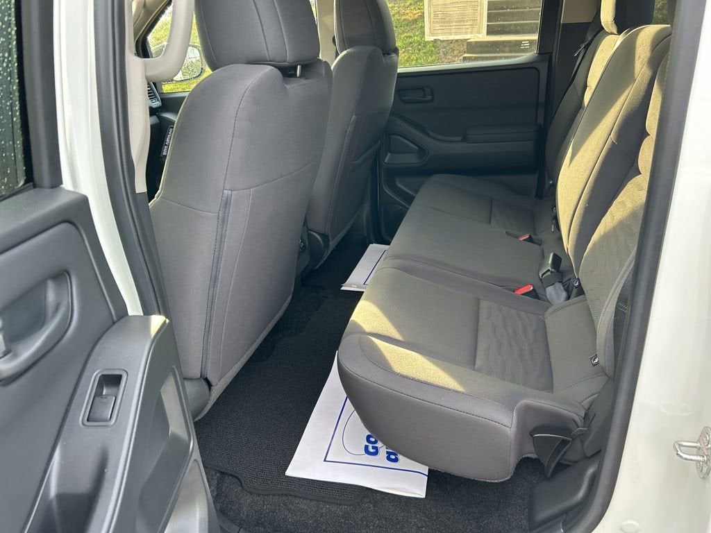 2024 Nissan Frontier S