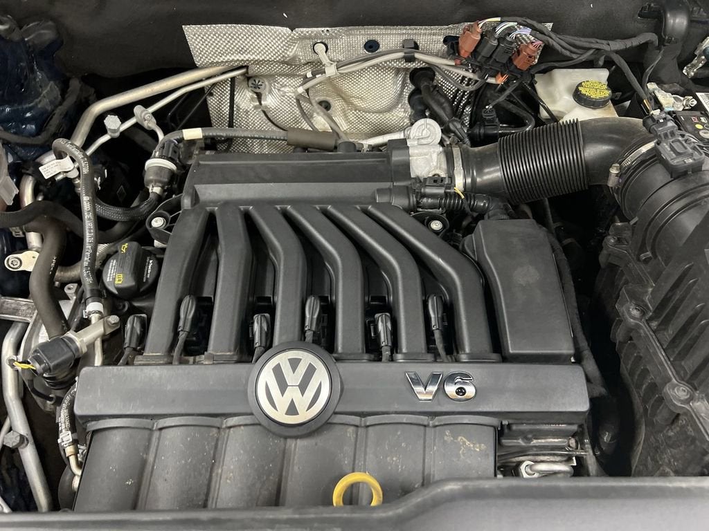2021 Volkswagen Atlas 3.6L V6 SE w/Technology