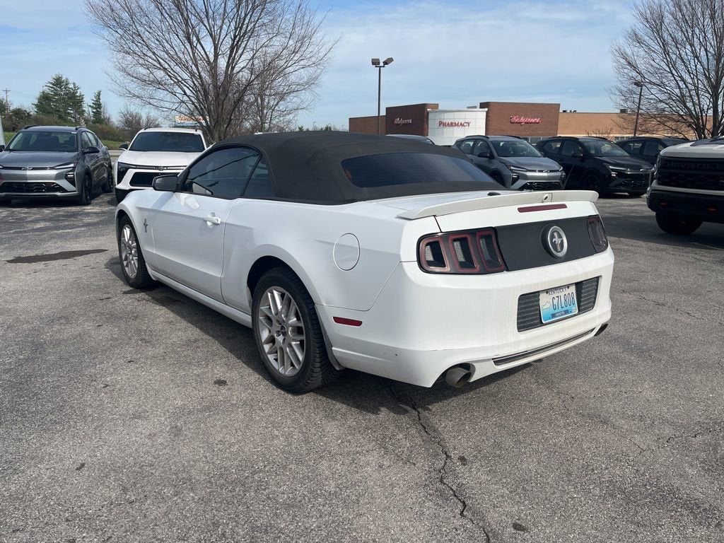 2014 Ford Mustang V6