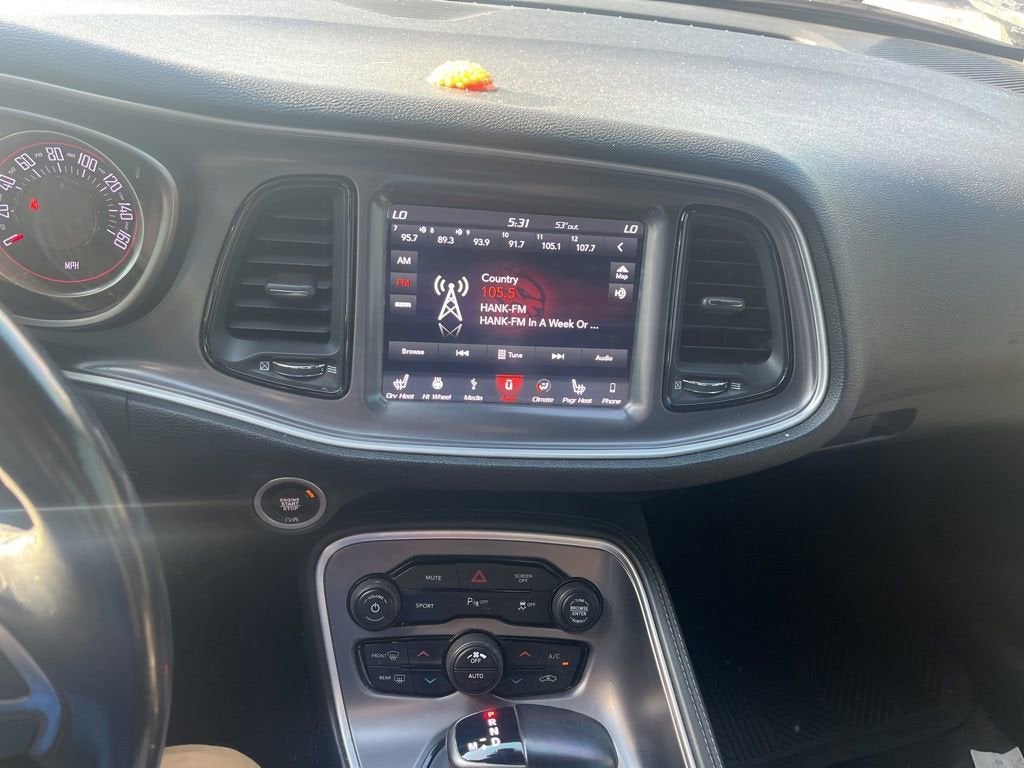 2019 Dodge Challenger SXT