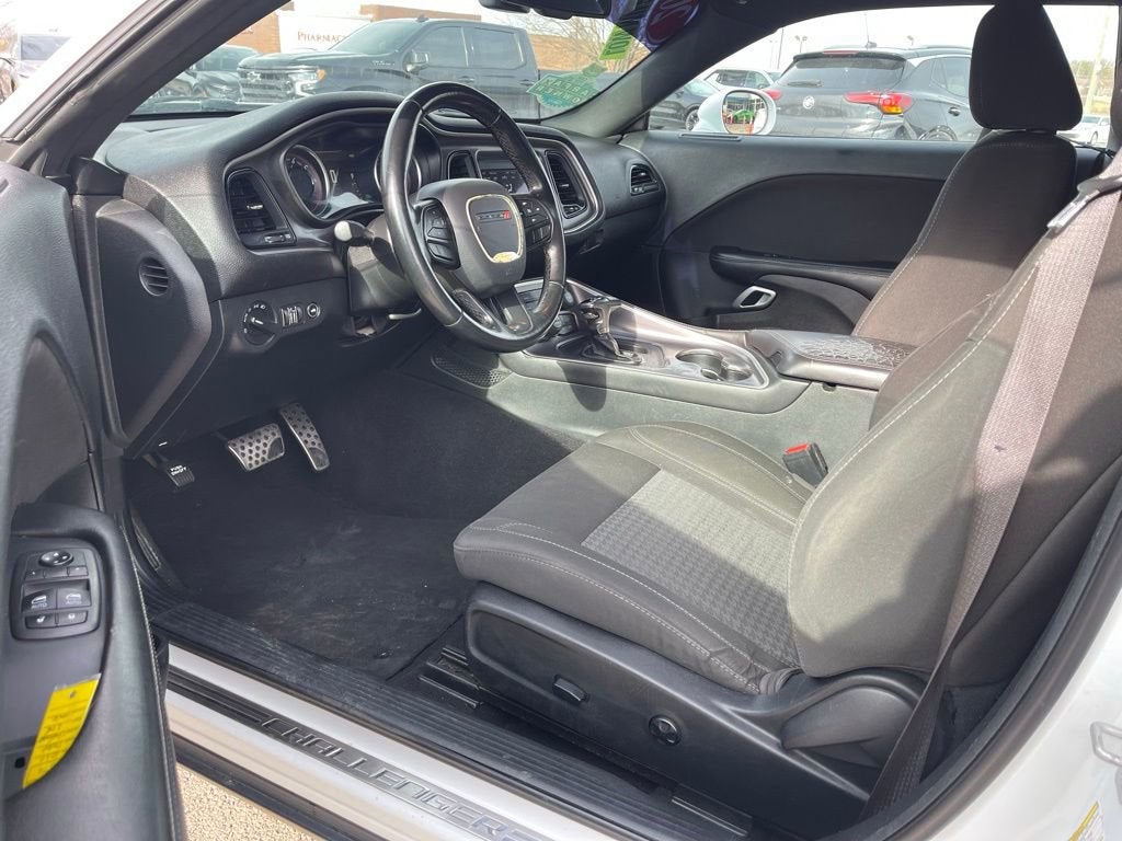 2020 Dodge Challenger SXT