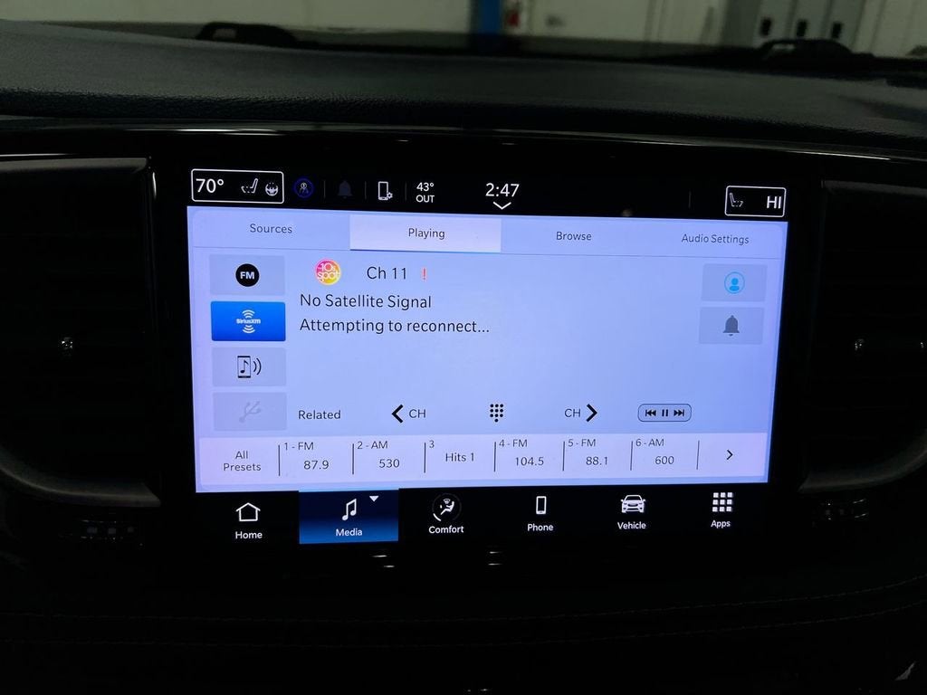 2023 Chrysler Pacifica Touring L