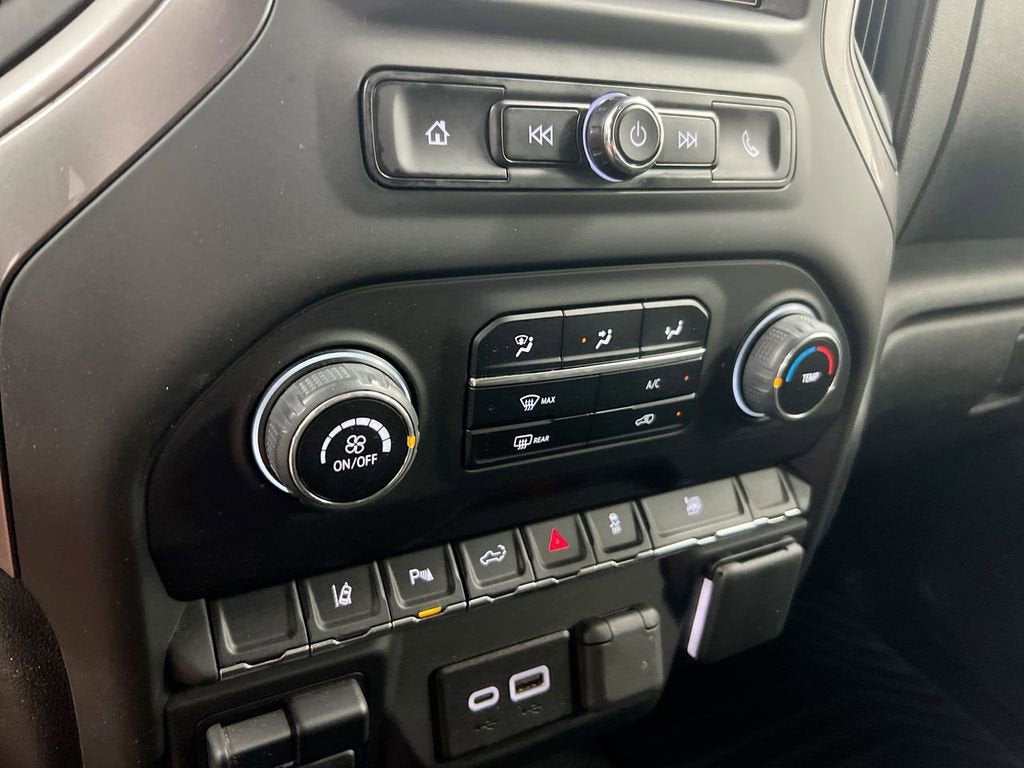 2024 Chevrolet Silverado 2500 HD Custom