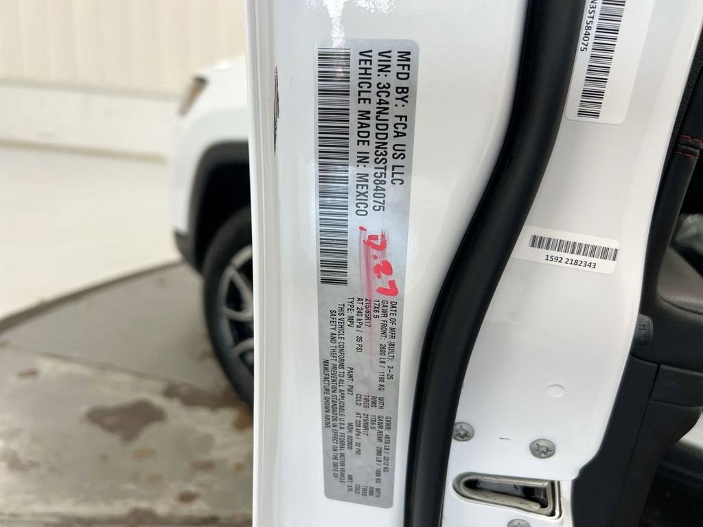 2025 Jeep Compass Trailhawk