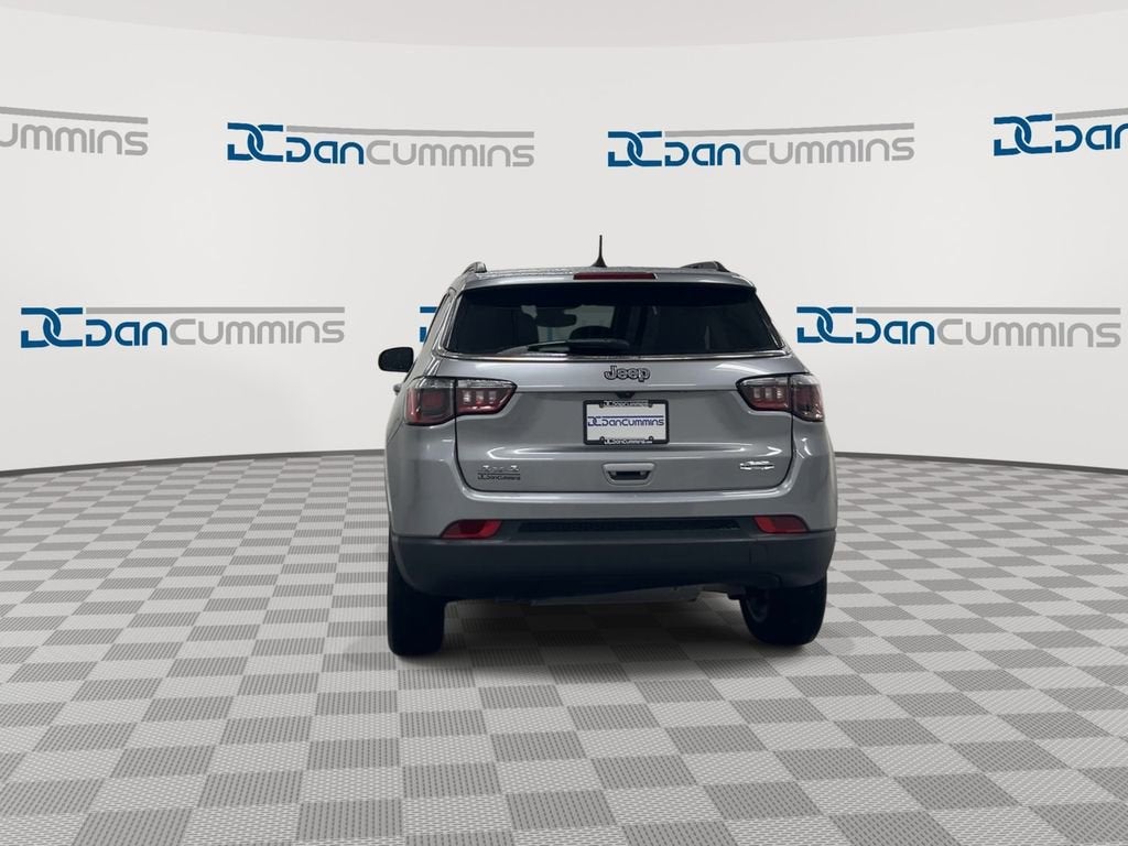 2023 Jeep Compass Latitude Lux