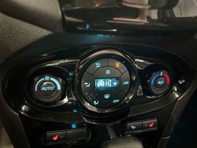 2014 Ford Fiesta Titanium