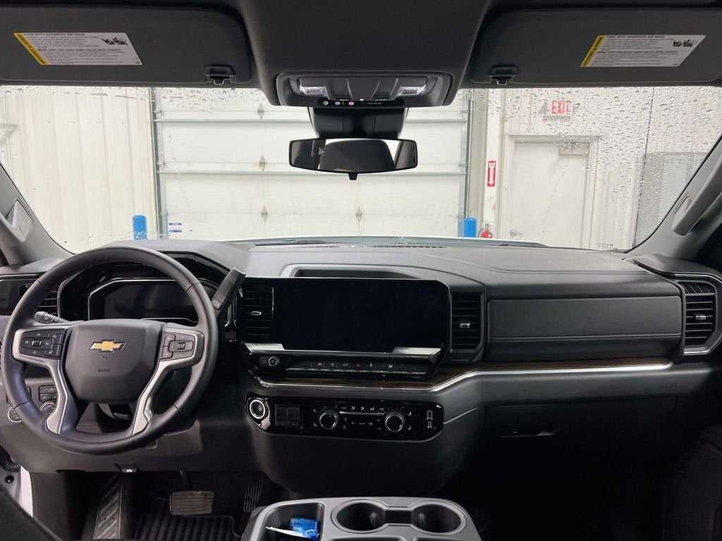 2025 Chevrolet Silverado 1500 LT (2FL)