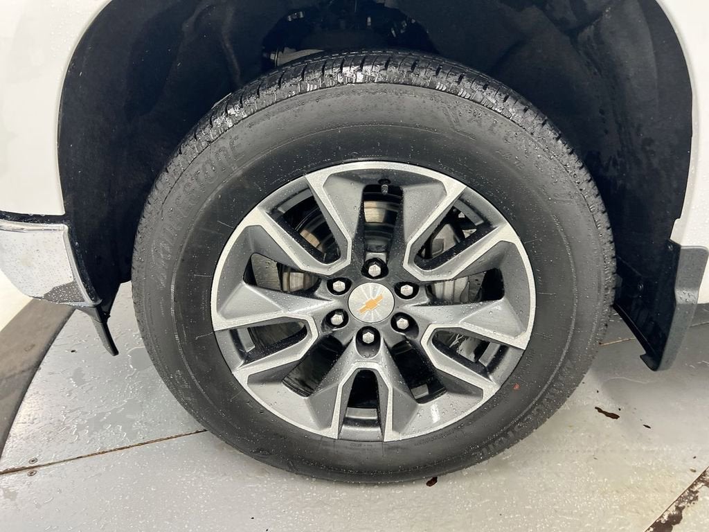 2025 Chevrolet Silverado 1500 LT (2FL)