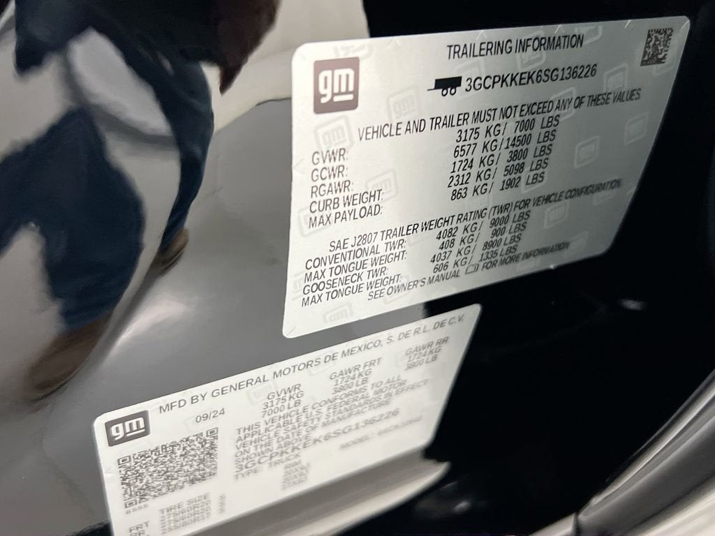 2025 Chevrolet Silverado 1500 LT (2FL)