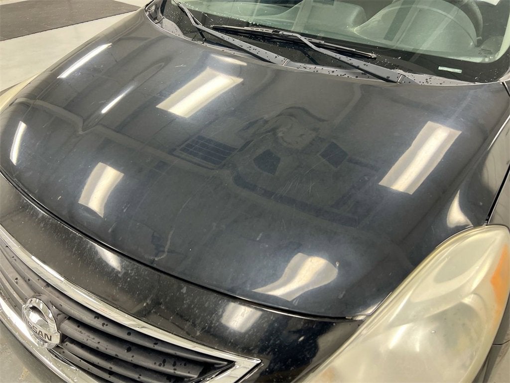 2013 Nissan Versa SV