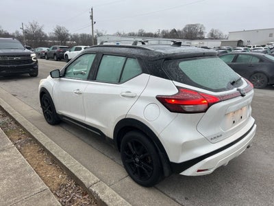 2023 Nissan Kicks SR