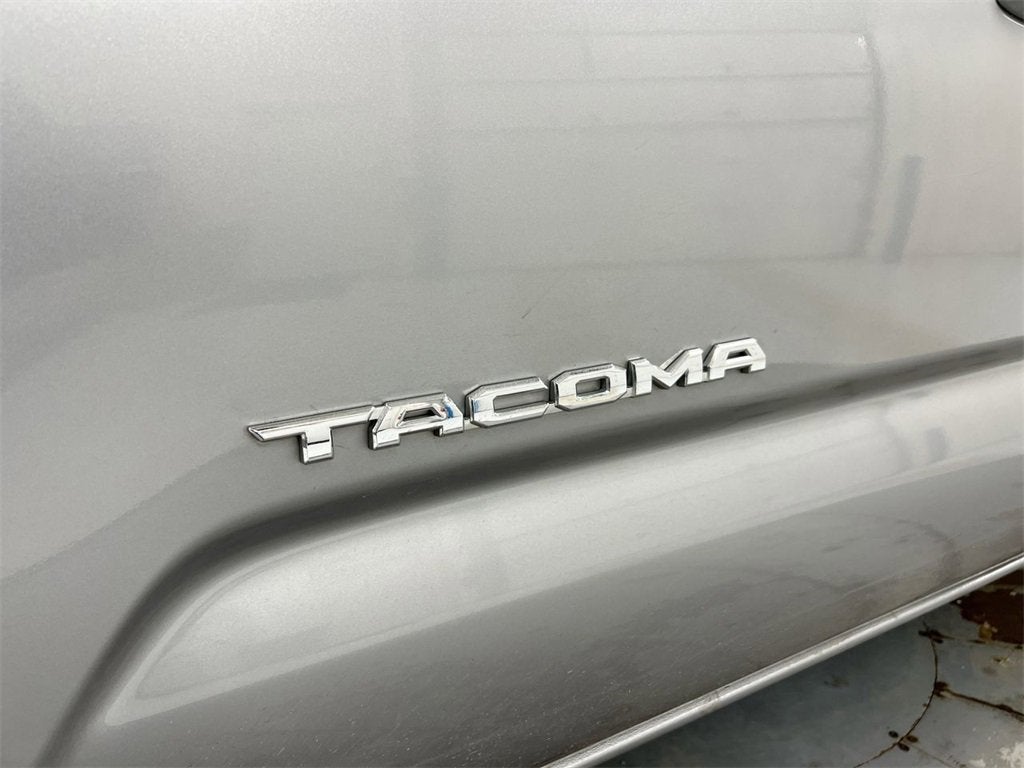 2016 Toyota Tacoma SR