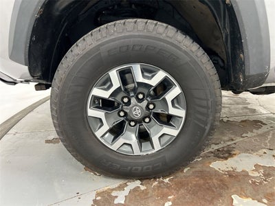 2016 Toyota Tacoma SR