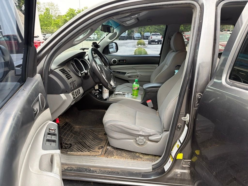 2015 Toyota Tacoma Base