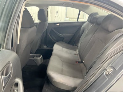 2011 Volkswagen Jetta Base