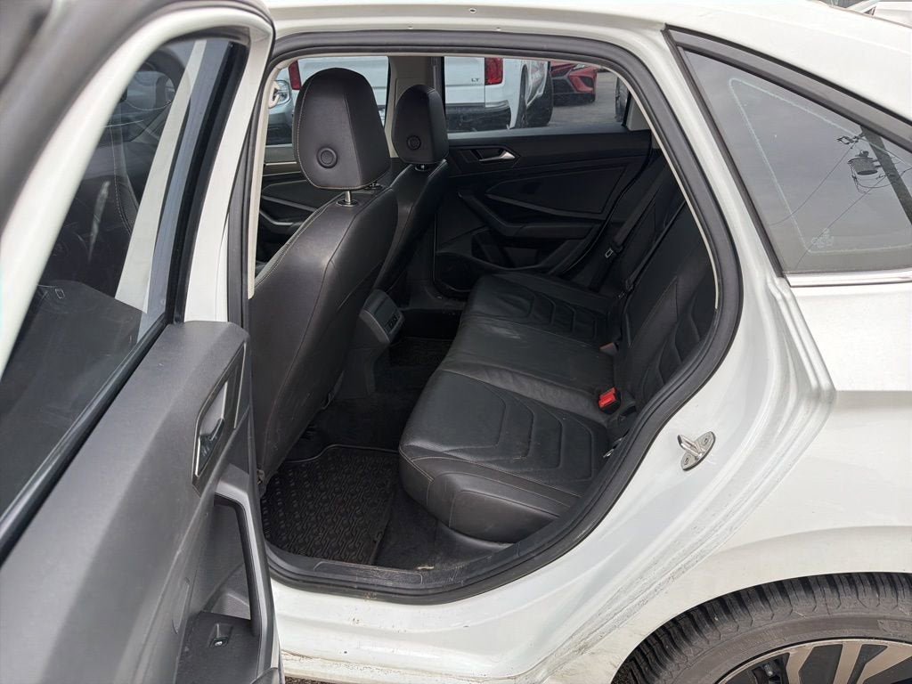 2019 Volkswagen Jetta SEL Premium