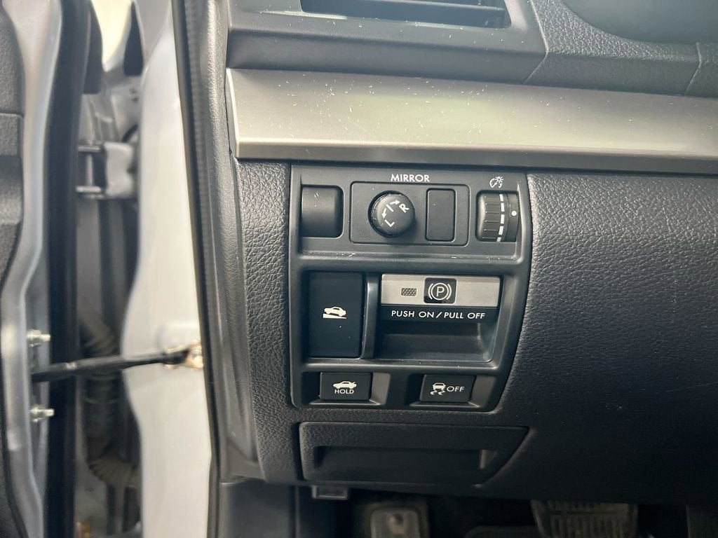 2014 Subaru Legacy 2.5i