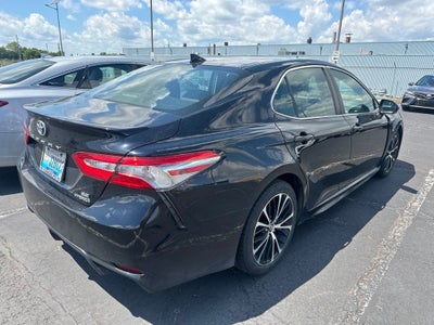 2019 Toyota Camry Hybrid LE