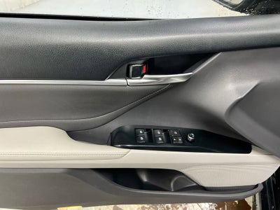 2018 Toyota Camry XSE