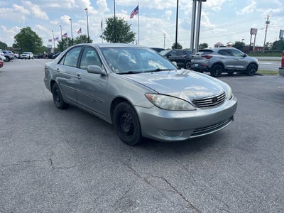 2005 Toyota Camry LE