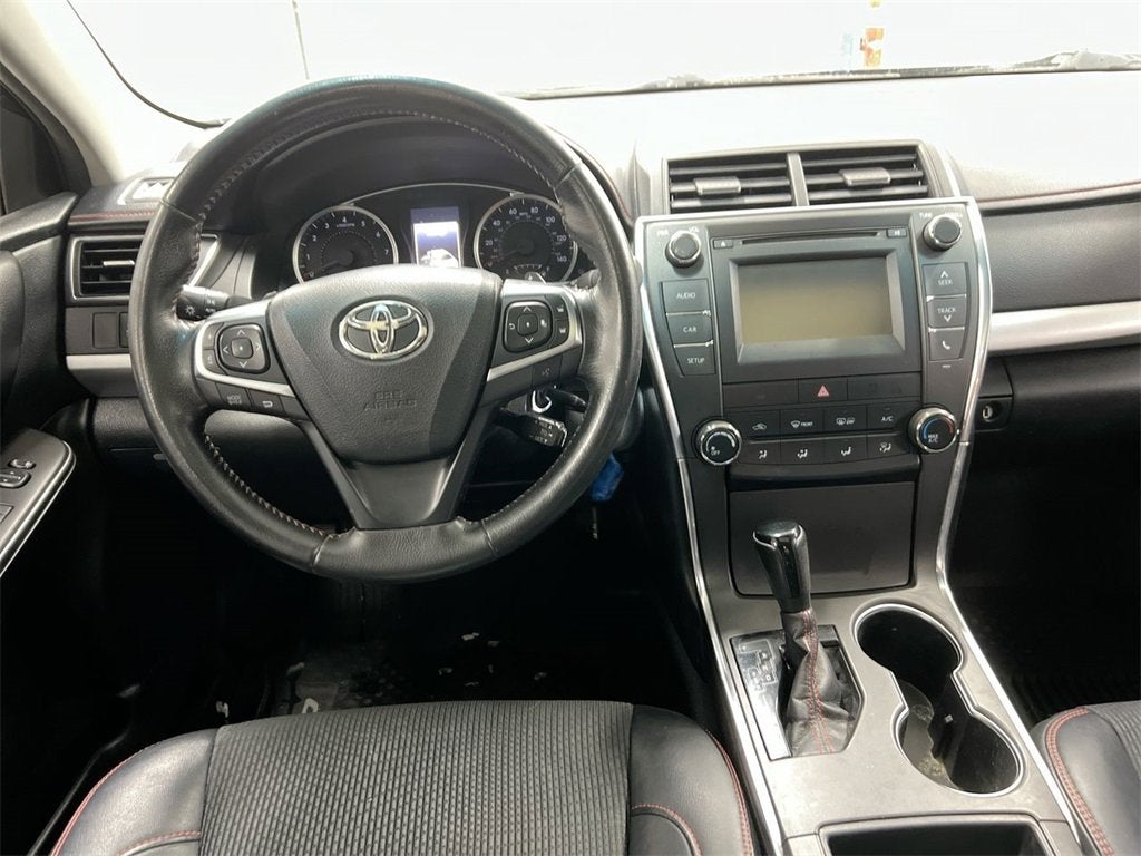 2016 Toyota Camry XLE