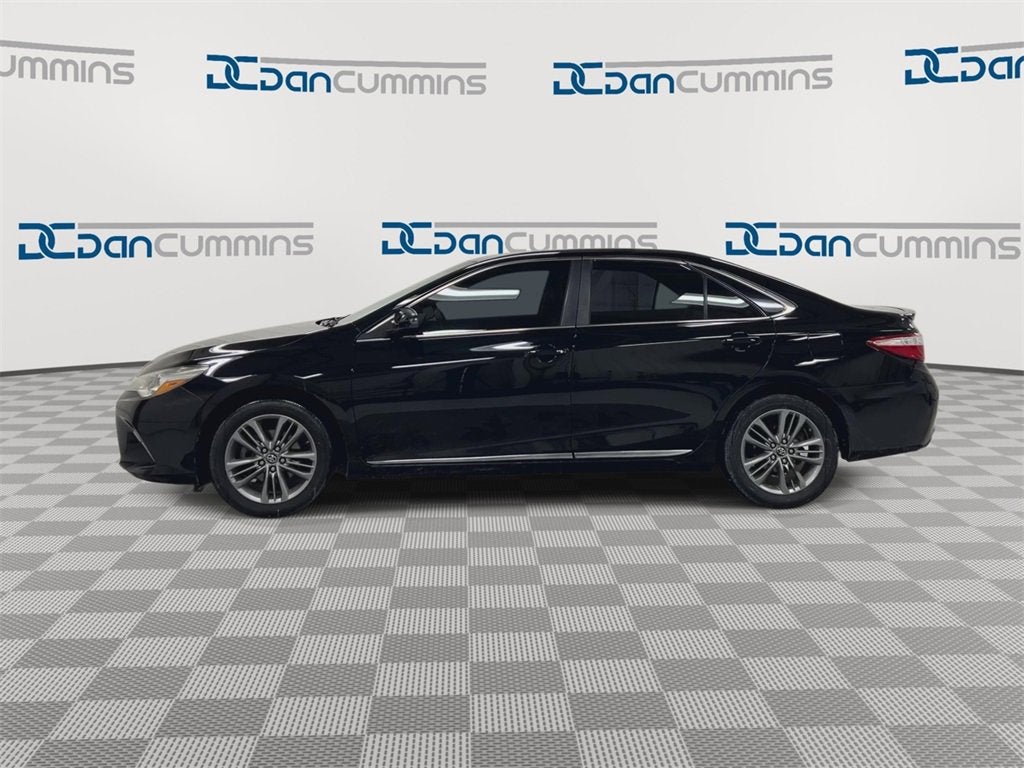 2016 Toyota Camry XLE