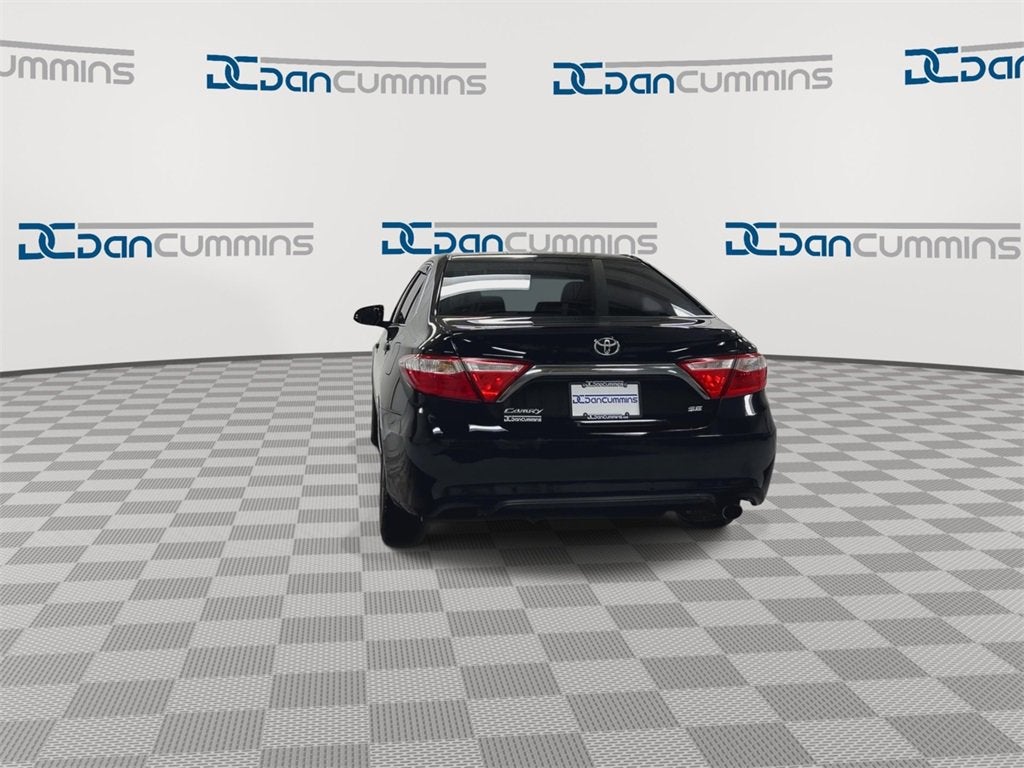 2016 Toyota Camry XLE