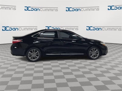 2016 Toyota Camry XLE