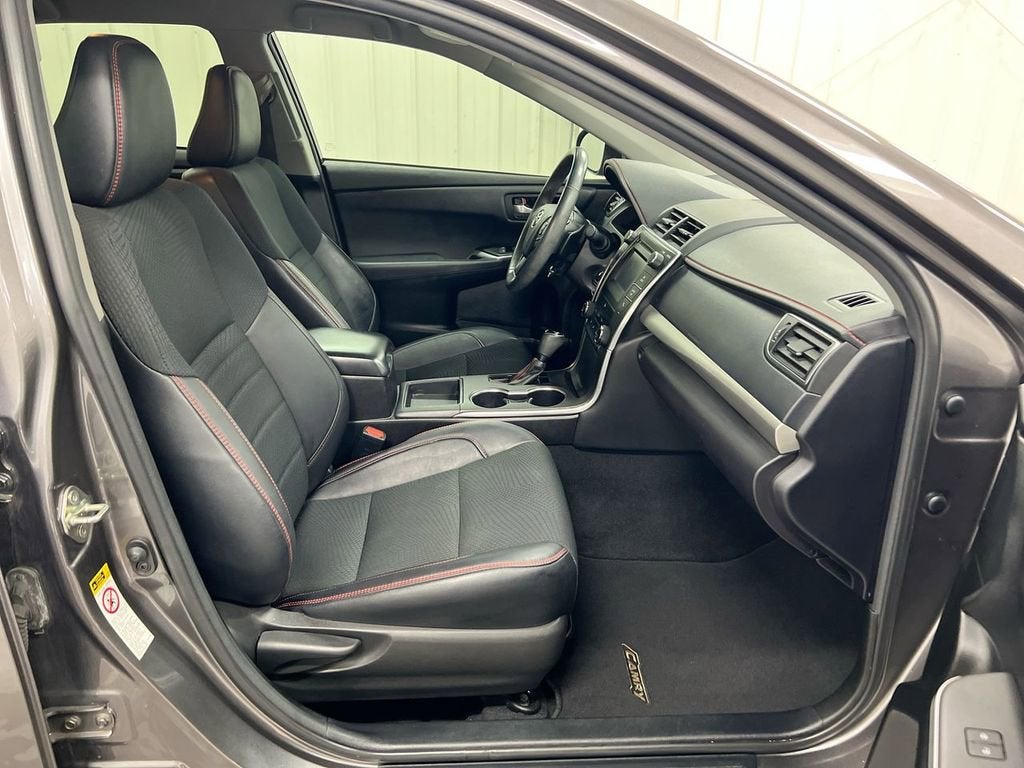2017 Toyota Camry XLE