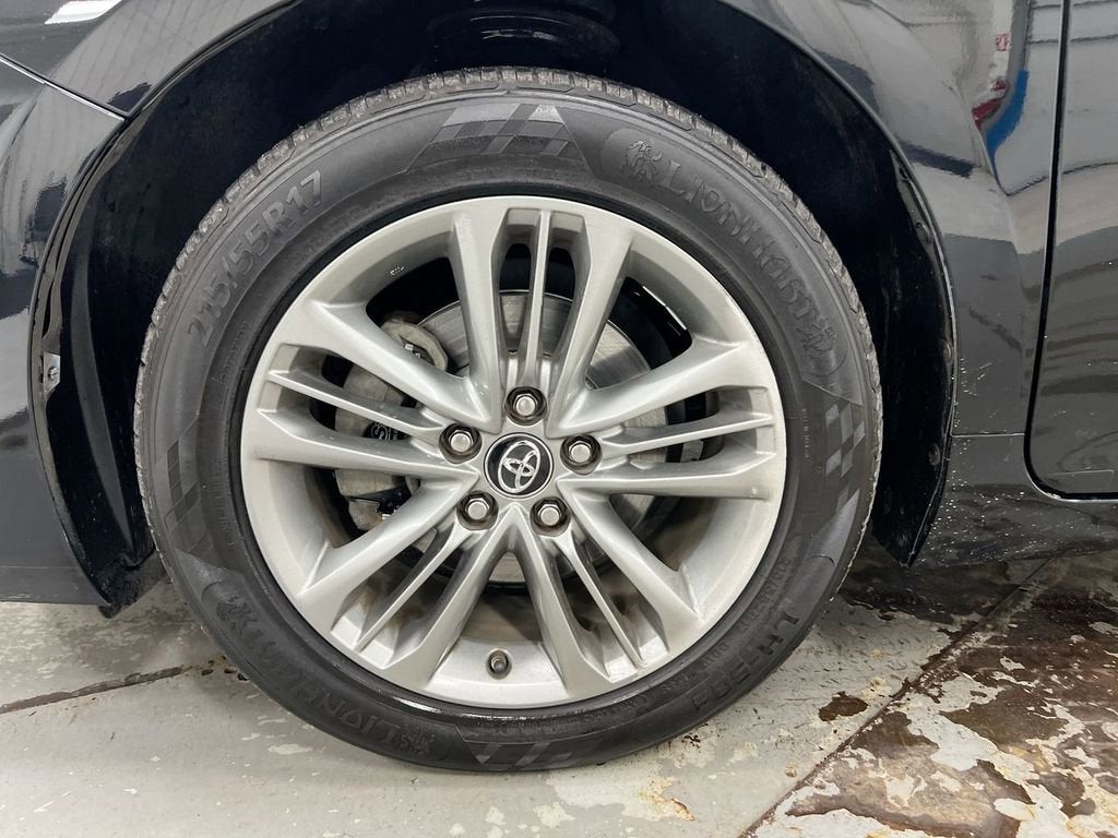 2017 Toyota Camry XLE