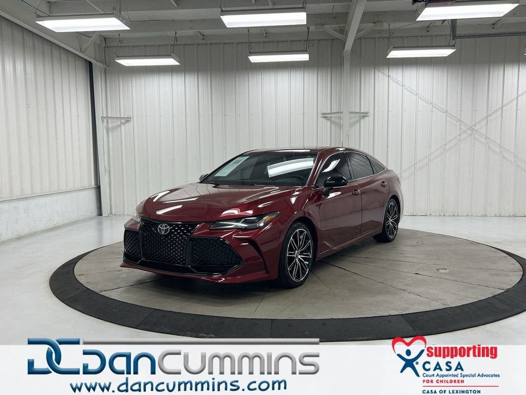 2019 Toyota Avalon XLE
