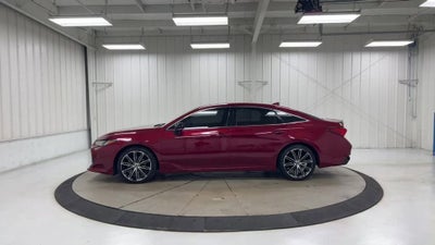 2019 Toyota Avalon XLE