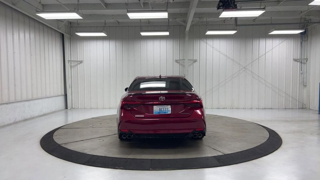 2019 Toyota Avalon XLE