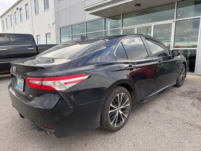 2020 Toyota Camry SE
