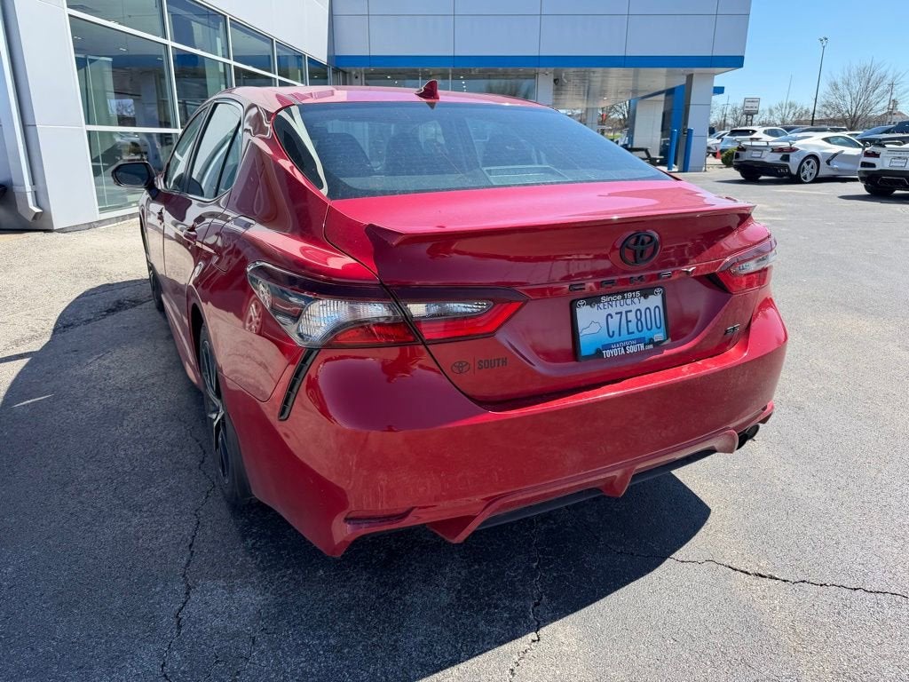 2022 Toyota Camry SE