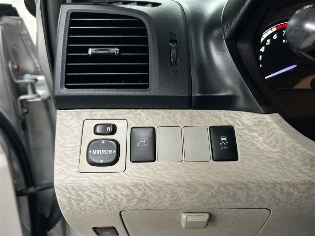 2013 Toyota Venza LE