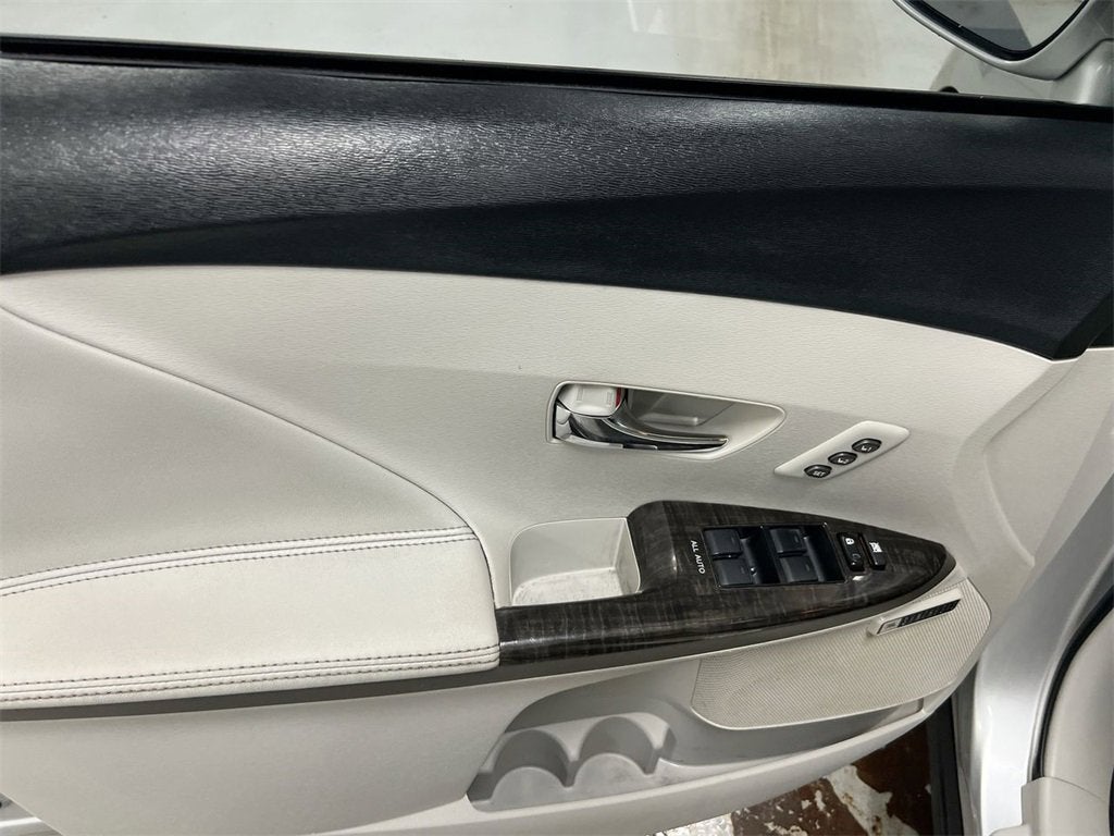 2013 Toyota Venza LE