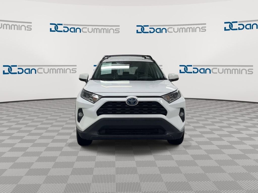 2021 Toyota RAV4 Hybrid XLE