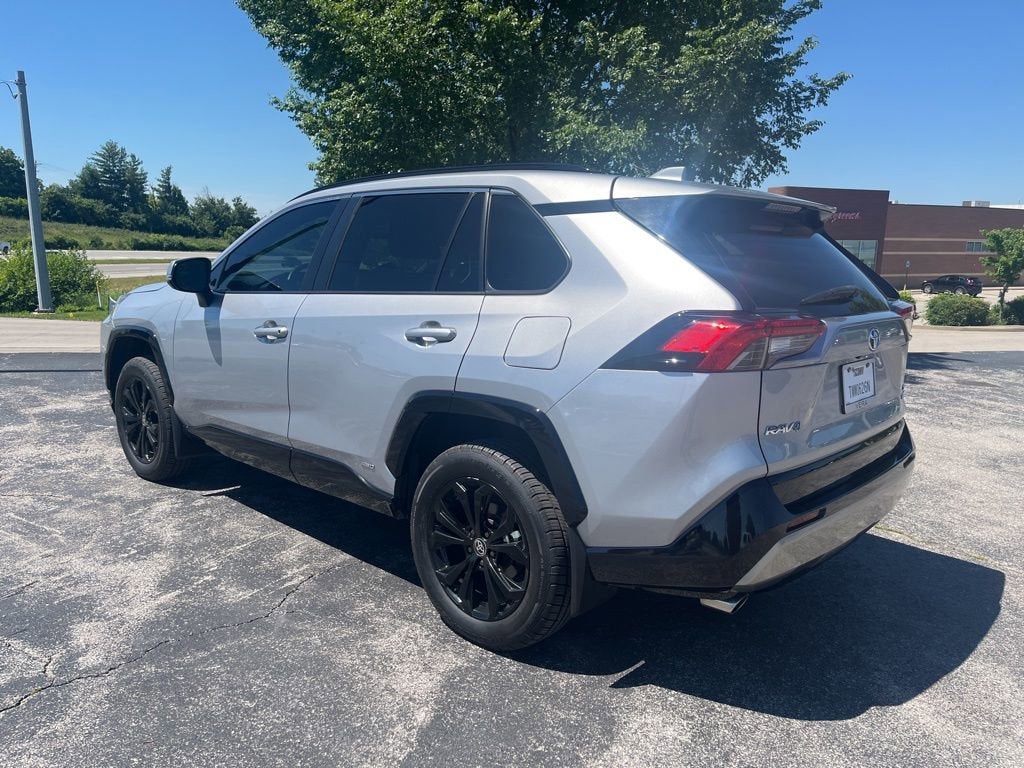 2024 Toyota RAV4 Hybrid SE